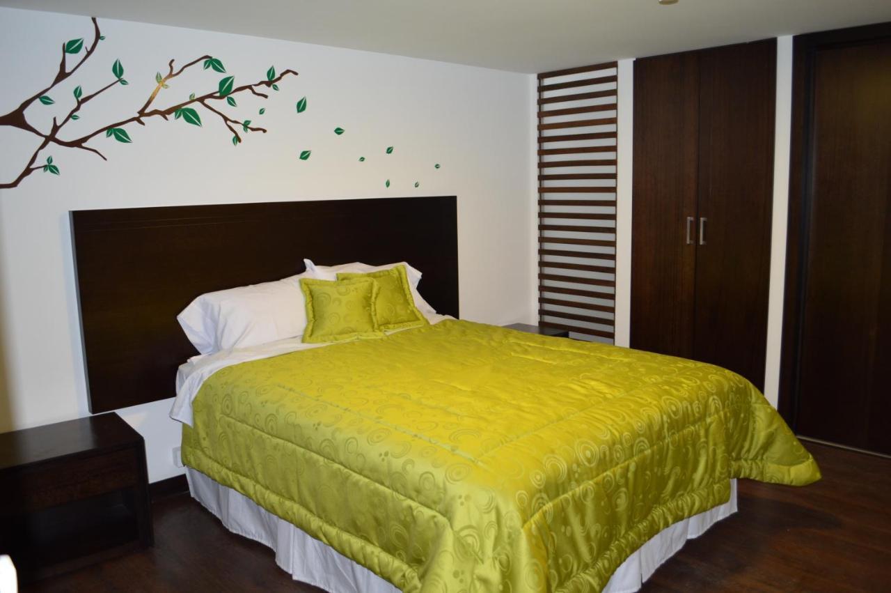 Hostal Delia Victoria Cuenca Exterior photo